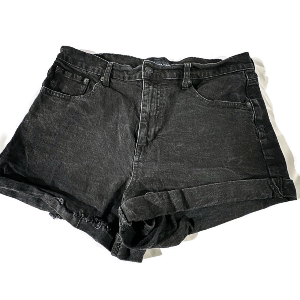 Aero Jean Shorts Women’s SZ 16 Black/Dark Grey Mom Jeans festival country